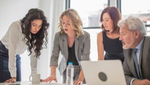 Read more about the article What Is Executive Search? Executive Search Firms and Their Benefits